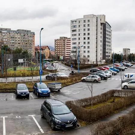 Kronstadt Cozy Апартаменты Брашов